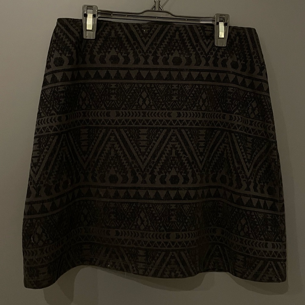 Black skirt, size M